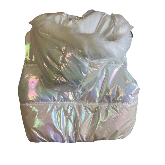 Hello Kitty Snow Angel Cropped Puffer Iridescent Women/Jr Sizes L And XL Viral - Picture 10 of 12